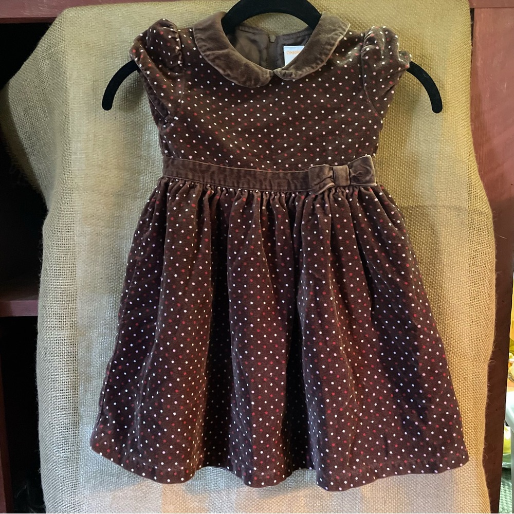 GYMBOREE Dress, 4T, Rich Cocoa with small polka dots. Charming & “Dressed-up”